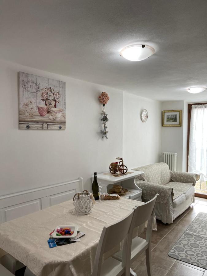 La Casa Di Pucci Nel Borgo Affrescato Di Parlasco Cortenova Zewnętrze zdjęcie
