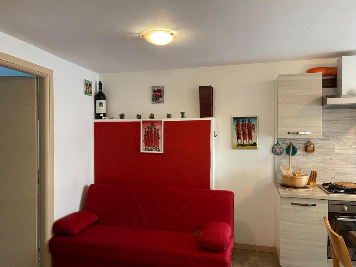 La Casa Di Pucci Nel Borgo Affrescato Di Parlasco Cortenova Zewnętrze zdjęcie
