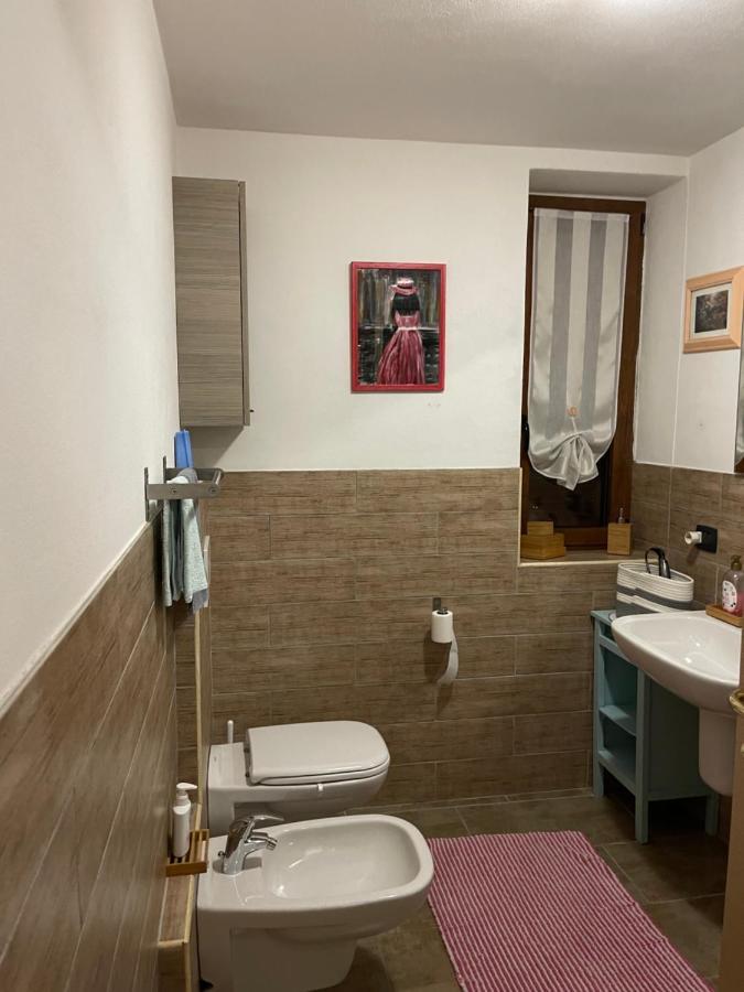 La Casa Di Pucci Nel Borgo Affrescato Di Parlasco Cortenova Zewnętrze zdjęcie