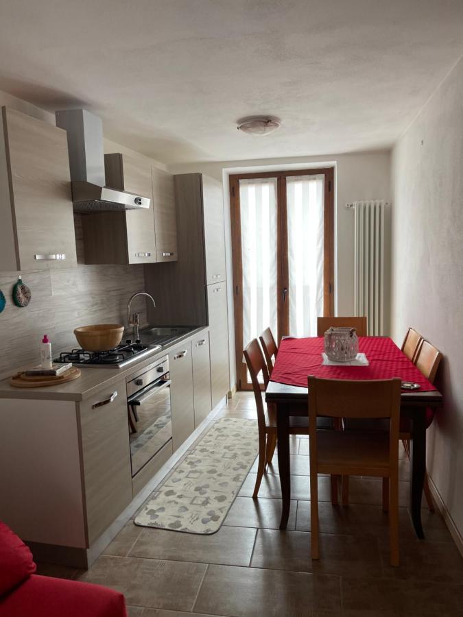 La Casa Di Pucci Nel Borgo Affrescato Di Parlasco Cortenova Zewnętrze zdjęcie