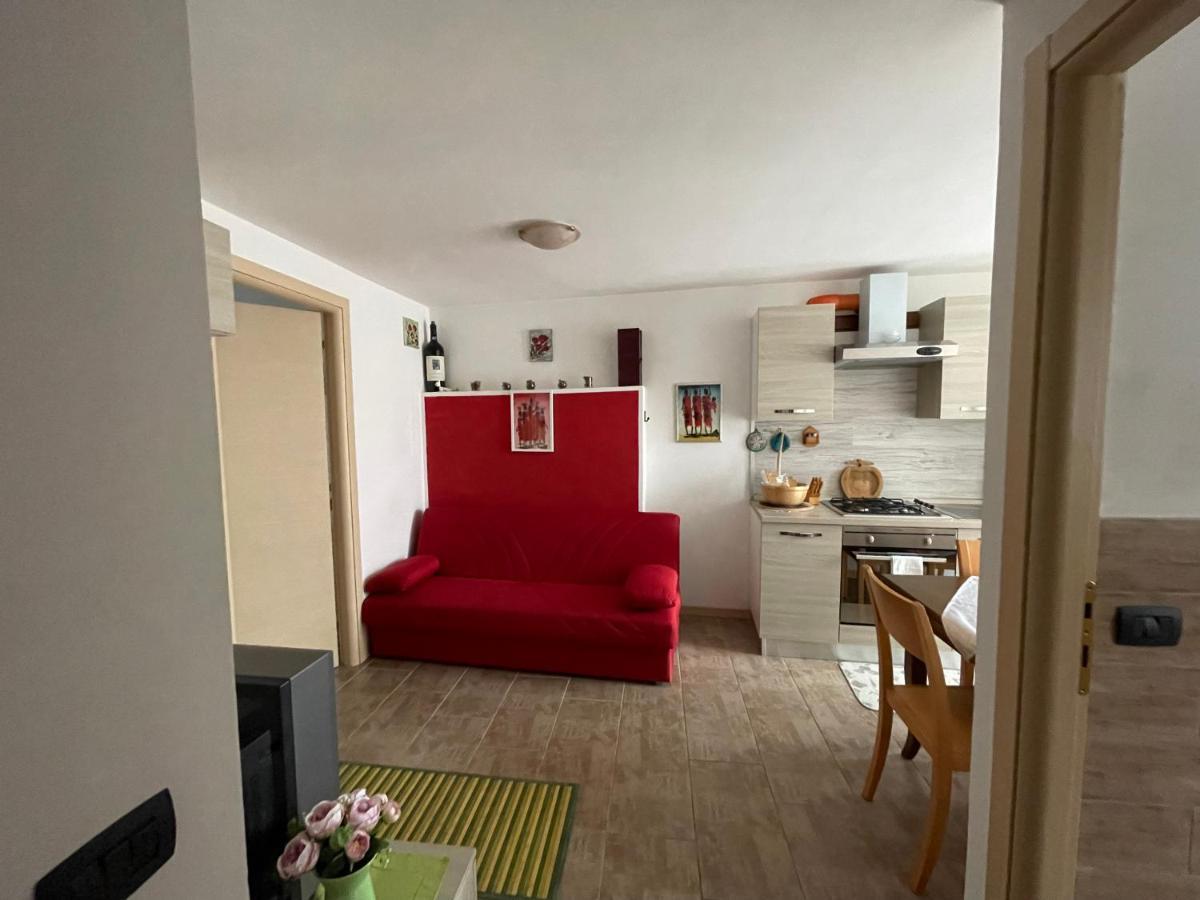 La Casa Di Pucci Nel Borgo Affrescato Di Parlasco Cortenova Zewnętrze zdjęcie